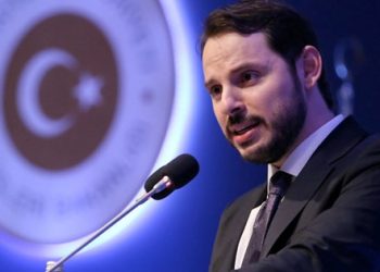 HDP’li vekilden Damat Berat Albayrak’a Wikileaks sorusu!
