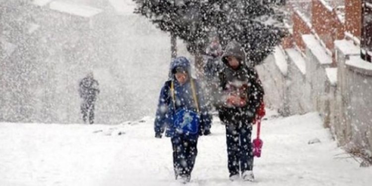 O illerde okullar tatil edildi