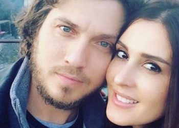 Bir yayın yasağı da kocasından