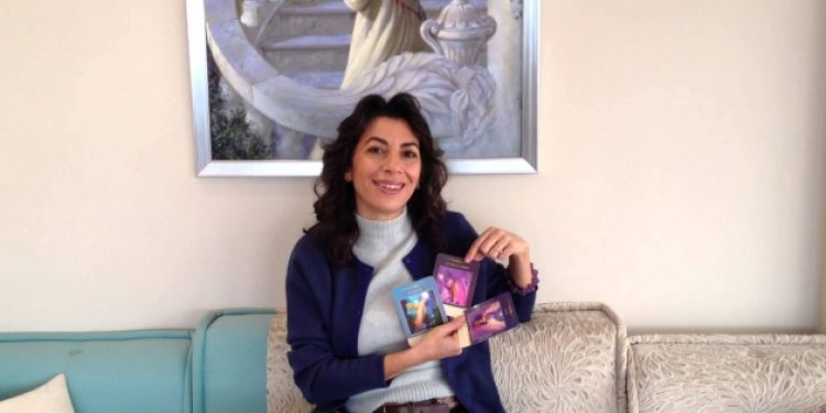 Ünlü yazar cinayeti esrarını koruyor