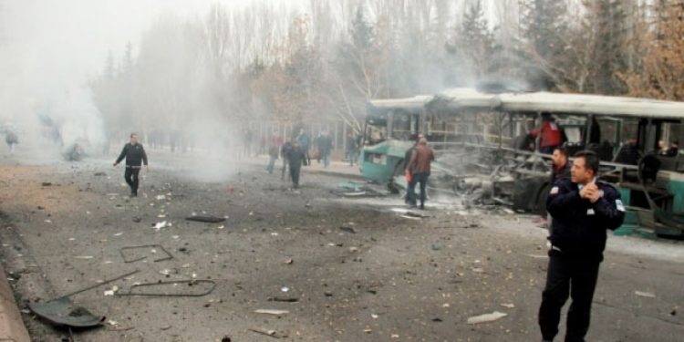 Kayseri’deki saldırı sonrası ortak tepki: Alışmayın!