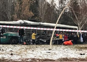 “Polis gözetiminde katliam”