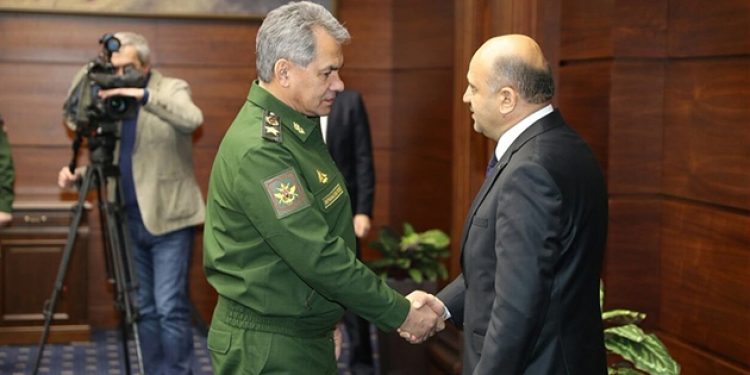 AKP ağız değiştirdi, bakan Rus taklidi yaptı!