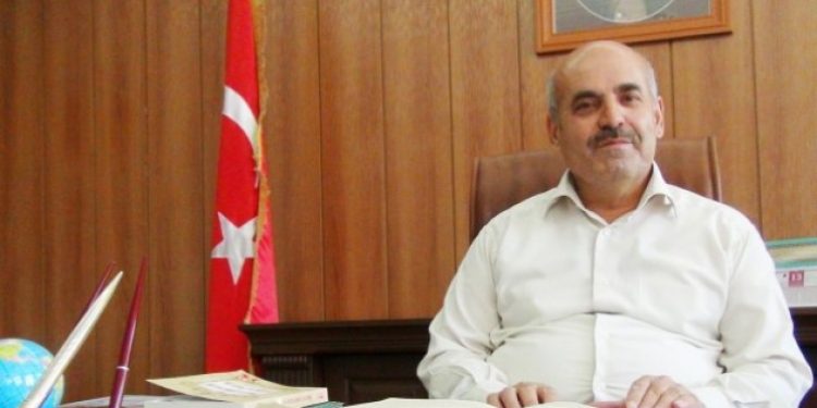 Bunu da söylediler: “Kapımızda hürriyet dilenin”