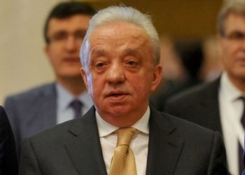 Dolar vatandaşı vurdu AKP’liyi uçurdu