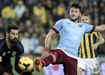 Avni Aker’de son kapışma!