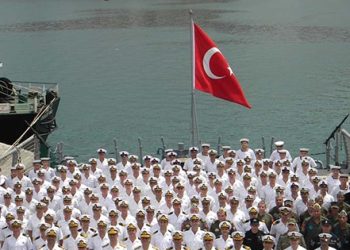 DENİZ KUVVETLERİNE OPERASYON