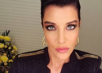 Deniz Akkaya, o programdan ayrılıyor!