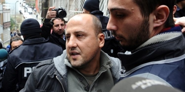 Ahmet Şık’ı bu tweetler nedeniyle gözaltına almışlar