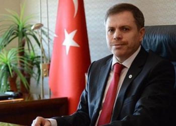 Uşak Üniversitesi Rektörü Sait Çelik tutuklandı