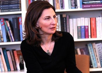 Nuray Mert AKP’nin ciğerini yazdı!