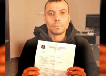 Başkanı eleştirdi işinden oldu