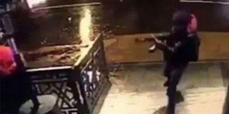 Reina saldırganı, şok bombası kullanmış