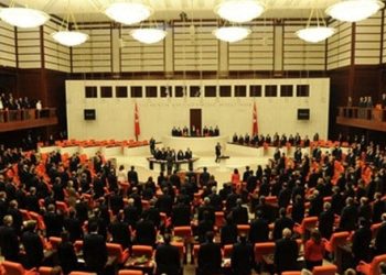 CHP’den 30 soruda Anayasa değişikliği