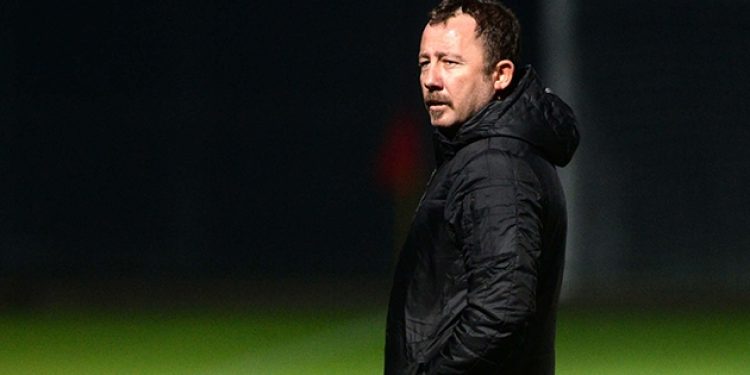 Sergen Yalçın yeşil sahalara döndü!