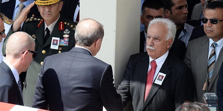 Perinçek: AKP bizim yolumuzda, İncirlik kapatılsın