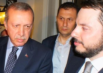 O gece hala karanlık!