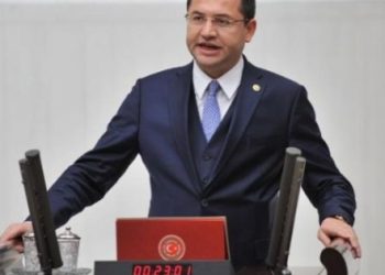 MHP’li Parsak’ın “başkanlık” tweeti gündem oldu