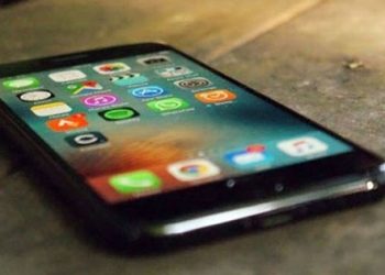 iPhone 8’ler kablosuz şarj olacak!