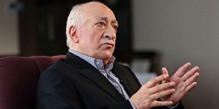 Hocaefendi’den siyasilere suikast tuzağına dair açıklama