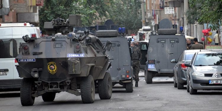 Diyarbakır’da sokağa çıkma yasağı!