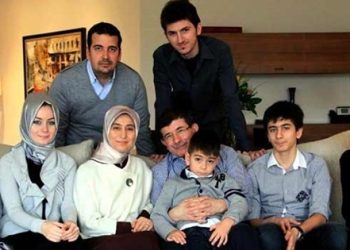 Davutoğlu’nun kardeşine de Cadı Avı