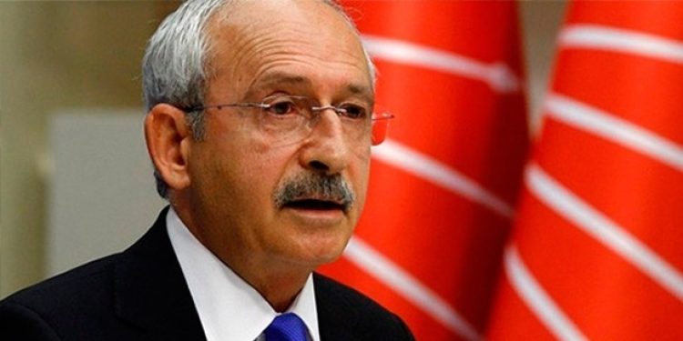 “Ülkeyi kim yönetiyor belli değil”