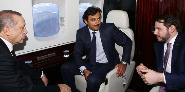 Daha yangın soğumadı, Katar Katar inşaat başladı!