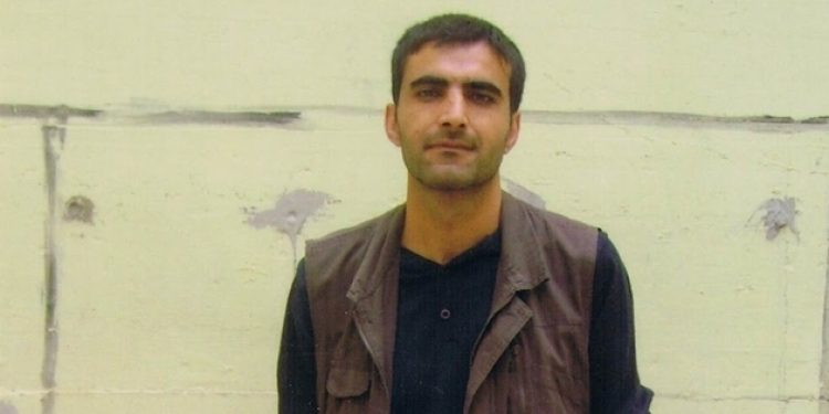 İki eli olmayan tutukluya işkence