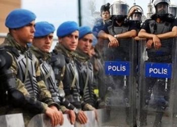 Asker ve Polise tutuklama dalgası