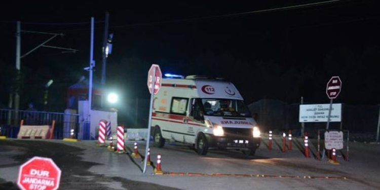 Yangından tahliye edilen çocuk: Herkes darp ediliyordu