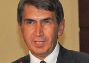 Yandaş gazeteciden Nazlıaka için iğrenç tweetler