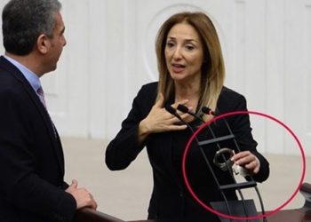 Bahçeli ile kelepçeli diyalog