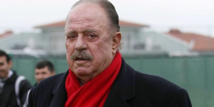 İlhan Cavcav kimdir? hayatı, biyografisi…