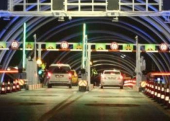 Tünelde aniden durdu: Çıkarın beni buradan!