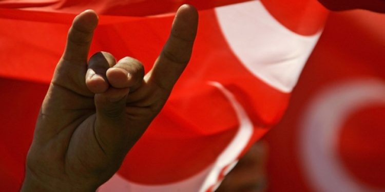 MHP’liler referandumda ne oy verecek? Bomba anket