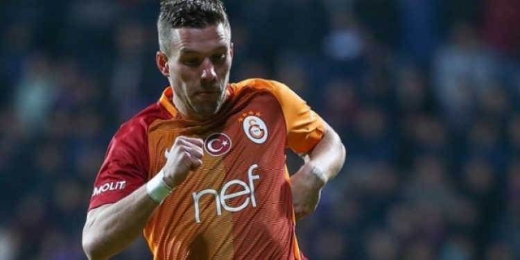Galatasaray’dan Podolski’ye rest!