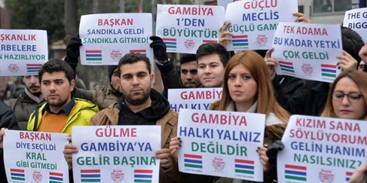 Gambiya 1’den büyüktür!