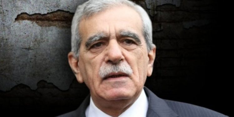 Ahmet Türk hastaneye götürüldü
