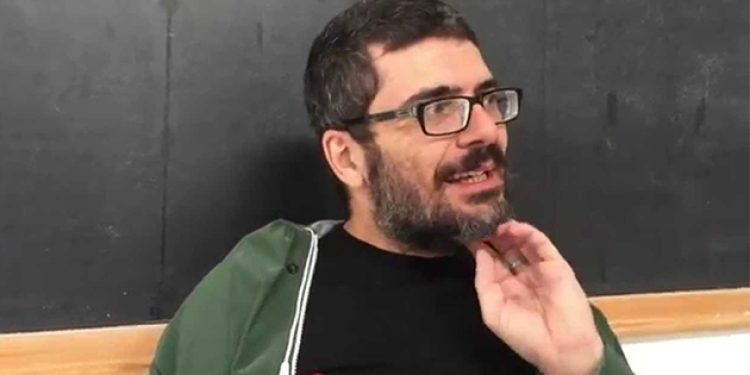 Bana zulmün resmini çizebilir misin Carlos?