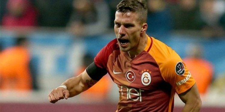 Ve Podolski’yi açıkladılar