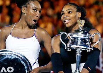 Ablasını yendi tarihe geçti!