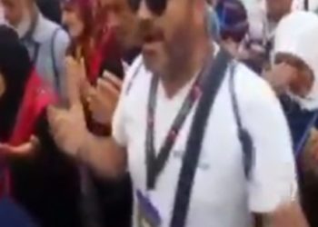 Kabe’de Rezalet!: Kafirlere karşı, evet diyoruz Ya Rabbi