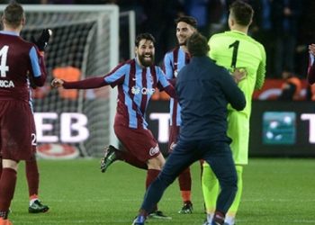 Olcay Şahan’dan kolbastı şov!