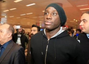 Demba Ba imzayı bekliyor