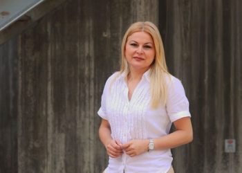 ‘Evet diyen rektörler disiplin suçu işliyor’