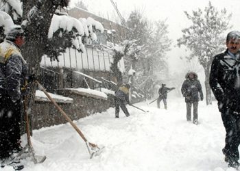 Yoğun kar yağışı uyarısı: 20 santimi geçecek