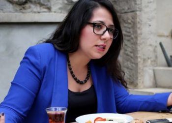 CHP PM Üyesi Sera Kadıgil gözaltına alındı