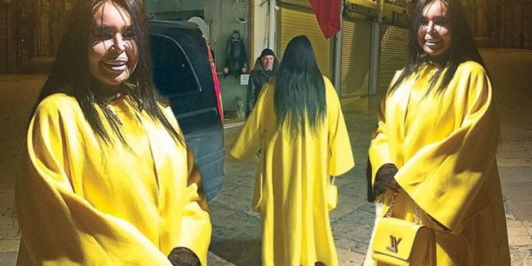 Bülent Ersoy Kapalıçarşı’ya gece girdi
