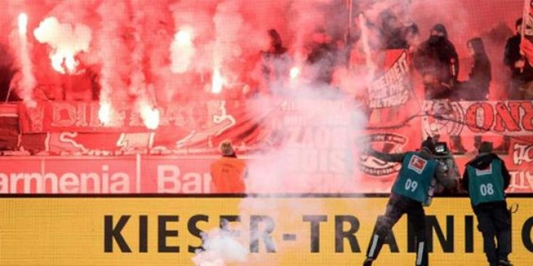 İşaret fişeği çılgınlığı! Atınca ne oluyor?